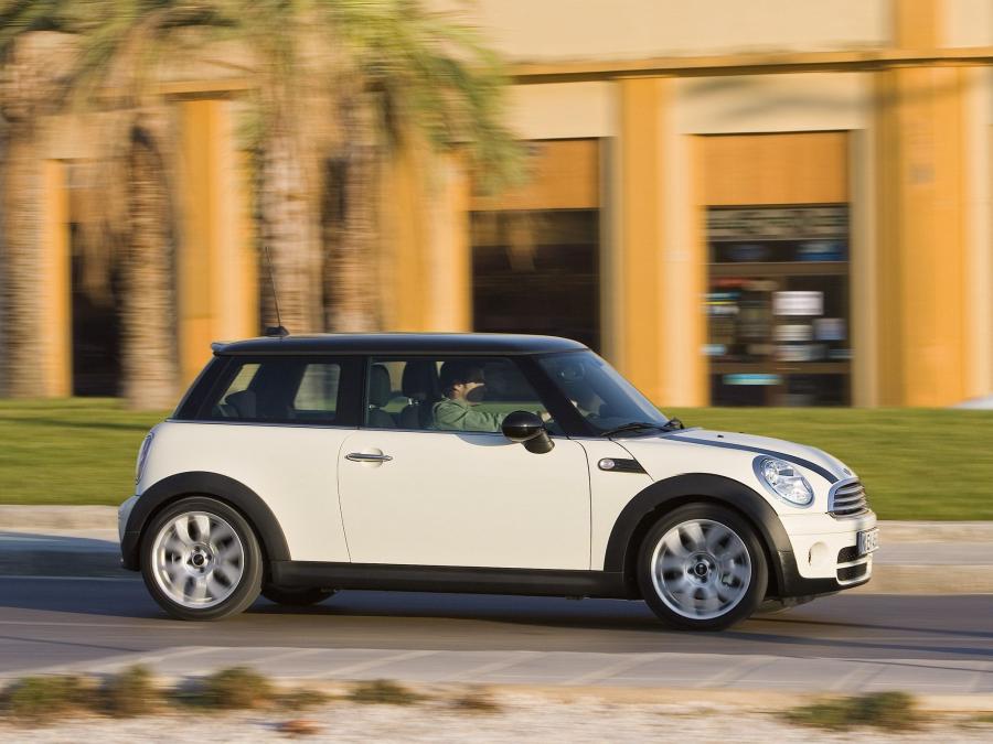  Mini Cooper D 2007 года  (фото 8 из 35)